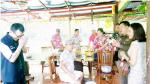 กลุ่มนักข่าวฯ ลดน้ำดำหัวสุขขีปีใหม่​ไทย2561ท่านพล.อ.บุญเลิศ แก้วประสิทธิ์และท่าน เผด็จ ภูรีปติภาน (พญาไม้) ที่ปรึกษาสมาคมฯสื่อมวลชนเอเชีย ที่ กาญฯ